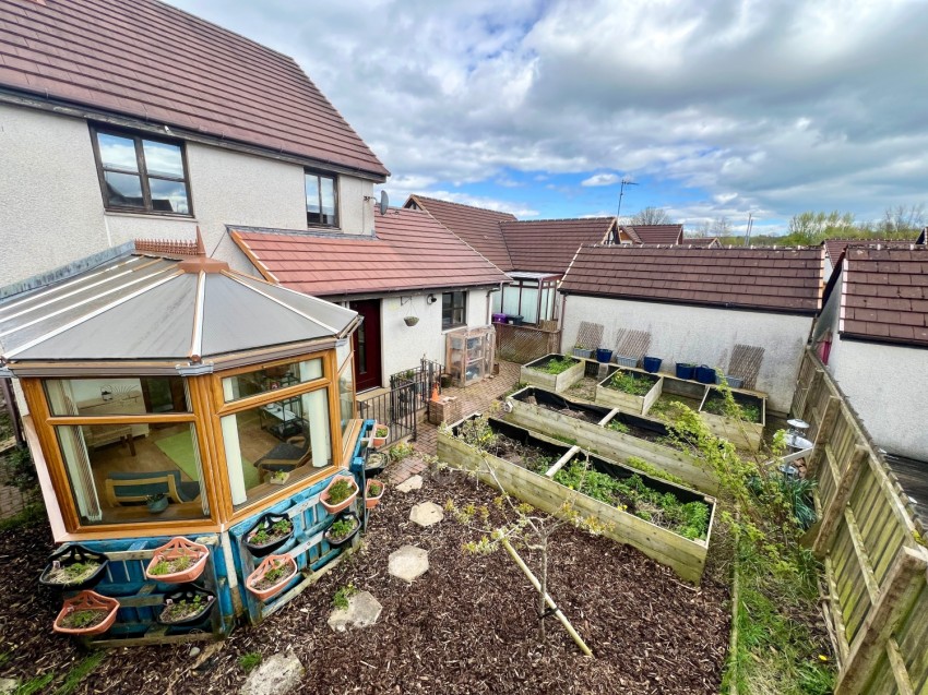Images for 43 Mill Park, Dalry