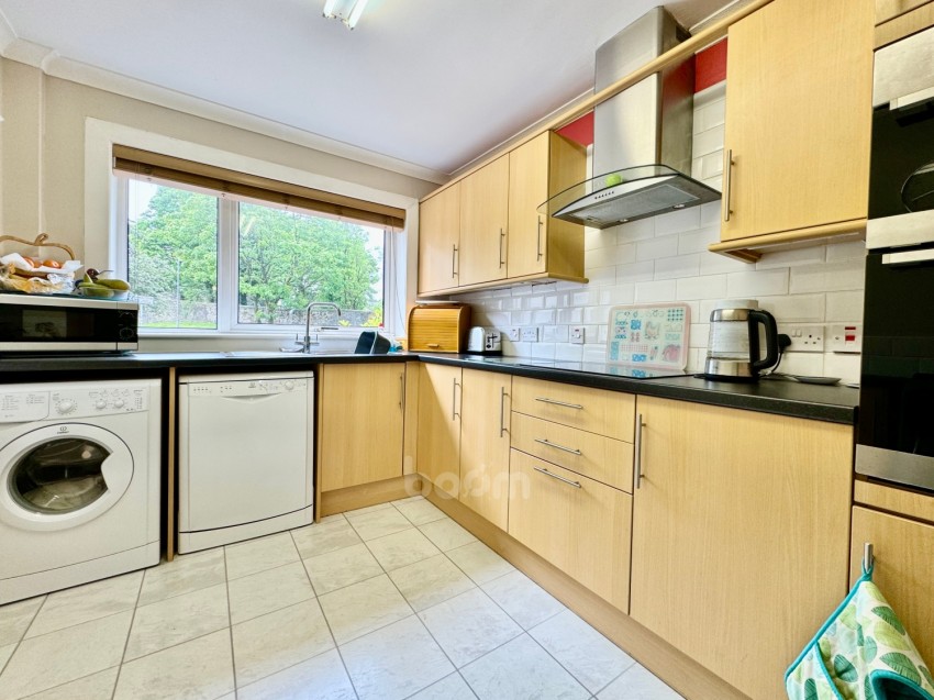 Images for 1 Bellmans Close, Beith