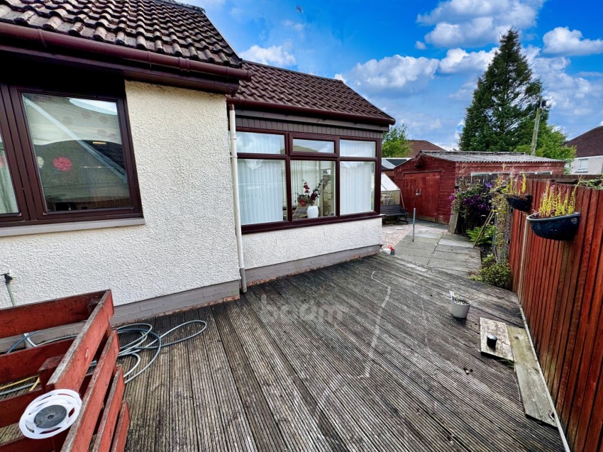 Images for 7 Elms Place, Beith