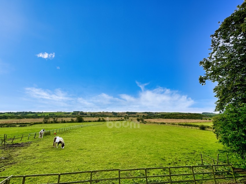 Images for West Mains Farm, Kilbirnie