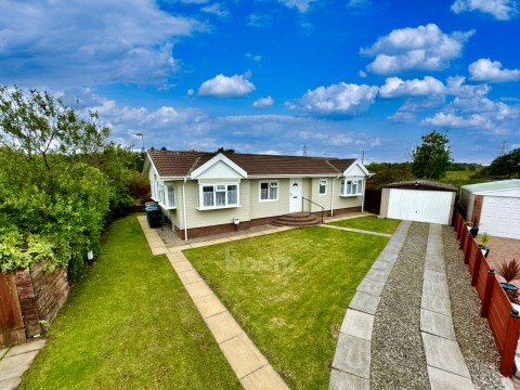 View Full Details for 53 Heather Bank Park, Neilston