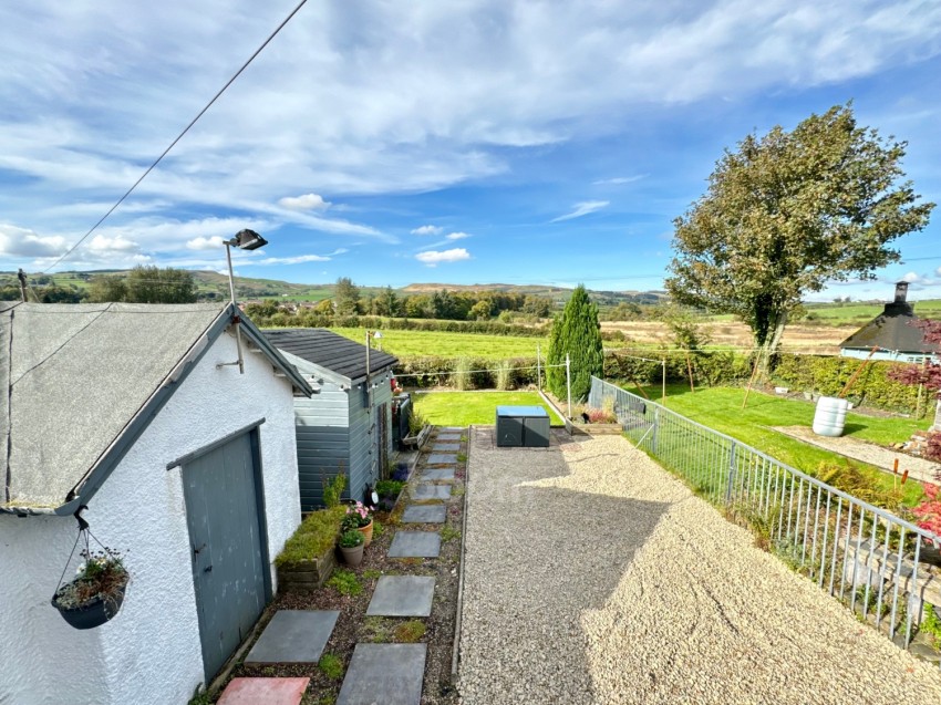 Images for 49 Stoneyholm Road, Kilbirnie