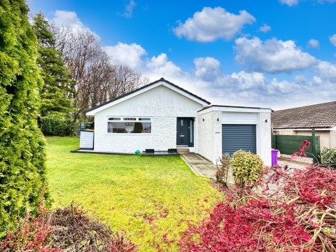 View Full Details for 1 De Morville Place, Beith