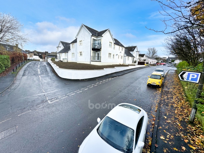 Images for 4 Kirk View, Beith