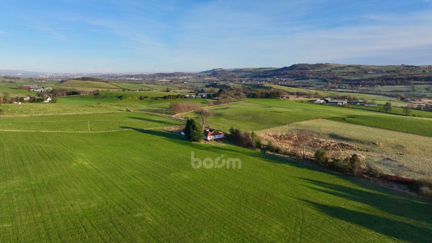 Images for 3 Market Hill Holdings, Lochwinnoch