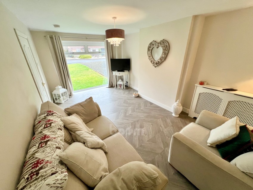 Images for 2 Balfour Avenue, Beith