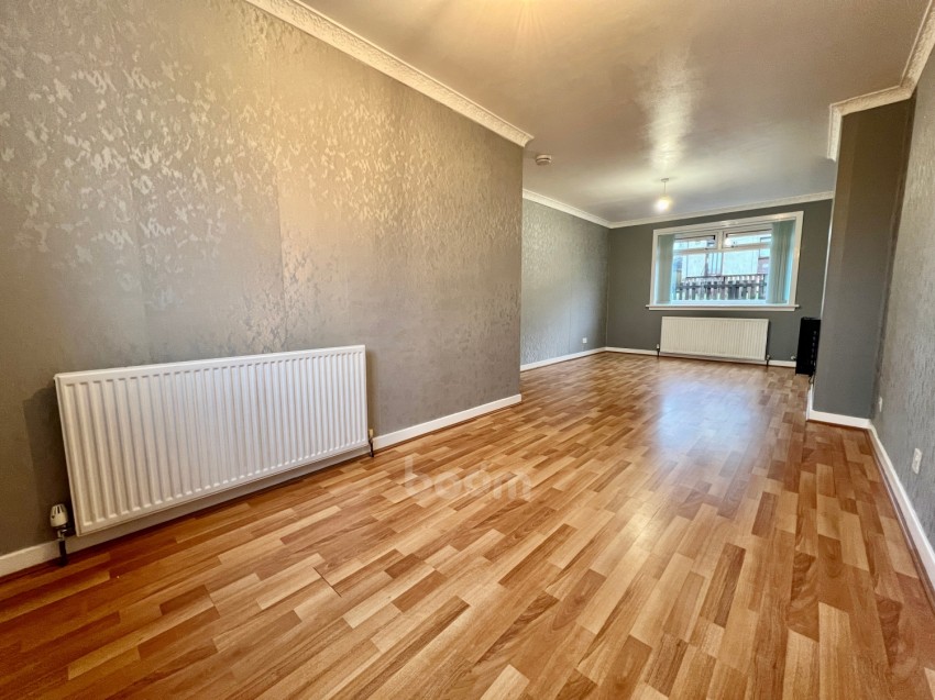 Images for 8 Sycamore Court, Beith